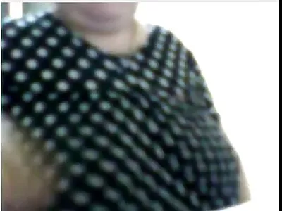 Lovey brunette ਨੂੰ ਇੱਕ ਚੰਗੇ fuck ਸੈਸ਼ਨ ਦੀ ਲੋੜ ਹੈ