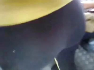 Cute ਕੁੜੀ ਇੱਕ ਕਾਲੇ ਮੁੰਡੇ ਨੂੰ fucking ਹੈ