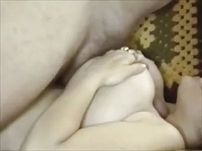ਹੌਟ ਚਾਕਲੇਟ ਸੈਕਟਰੀ ਆਪਣੇ ਬੌਸ ਨੂੰ ਪਸੰਦ ਕਰਦੀ ਹੈ